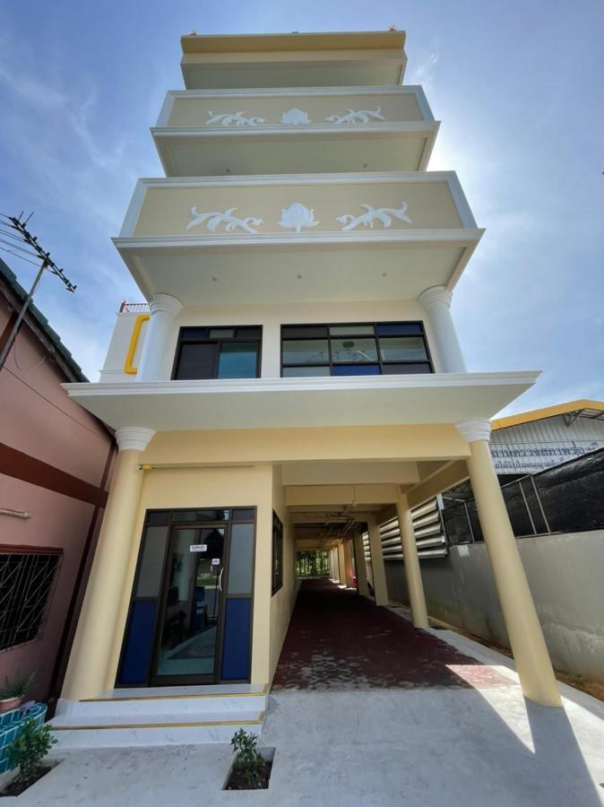 บ้านบัว เมืองใหม่ Baanbua Muangmai Ban Mai Buitenkant foto